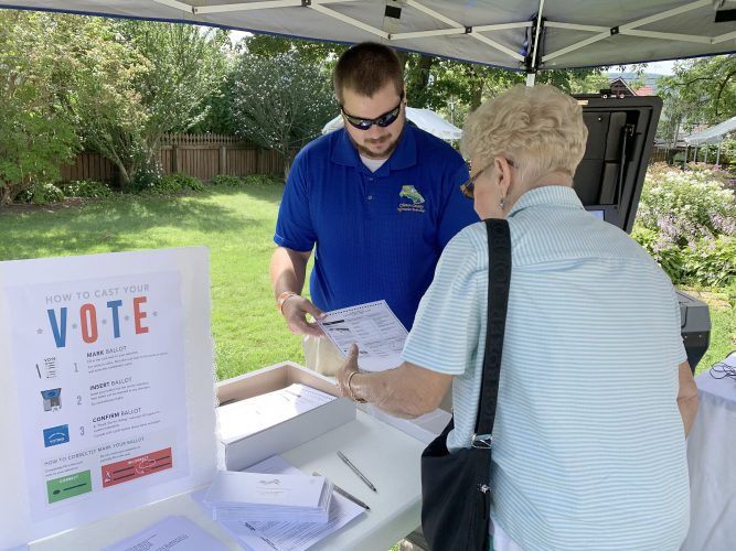 County residents check out new voting machines at regatta News